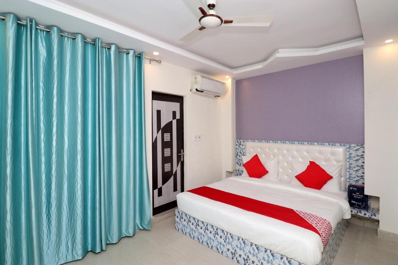 Oyo 25130 Hotel Royal Inn New Delhi Exterior photo